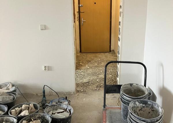 PRIPRAVUJEME – Štýlový 3-iz byt po luxusnej rekonštrukcii